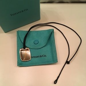 Tiffany & Co. Elsa Peretti Square Pendant Necklace
